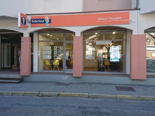 Selectour - Elsewhere Travel