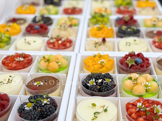 NOEL CAKE Tiệm Bánh DaLat