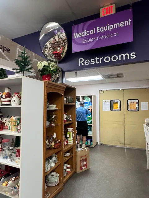 Suncoast Hospice Resale Shop - Countryside