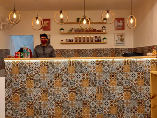 Aadat Chai Cafe - Lajpat Nagar