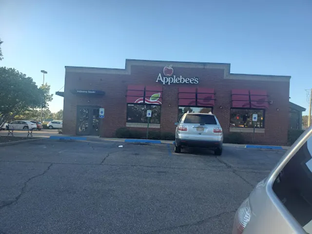Applebee's Grill + Bar