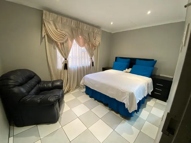 Newlands Comfortable Abode