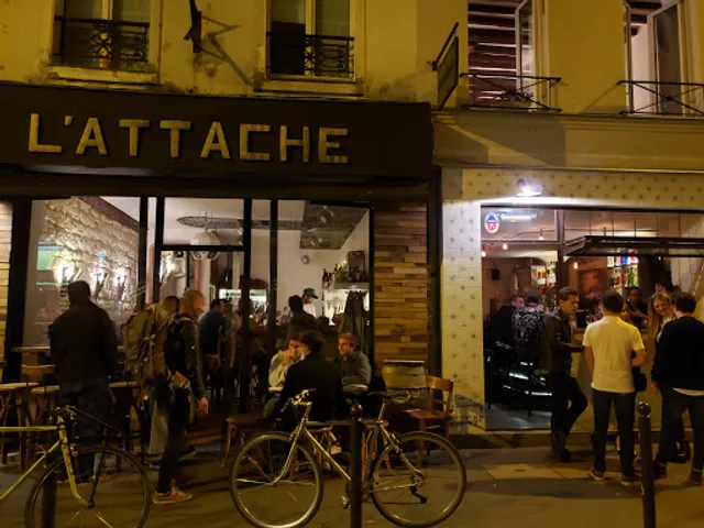 L' Attache