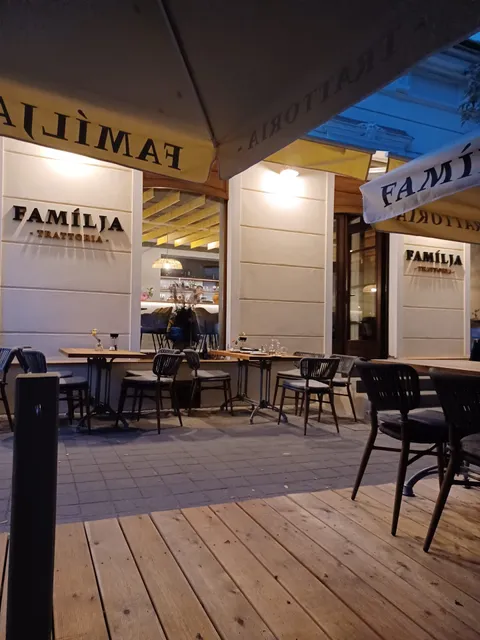 Famílja Trattoria