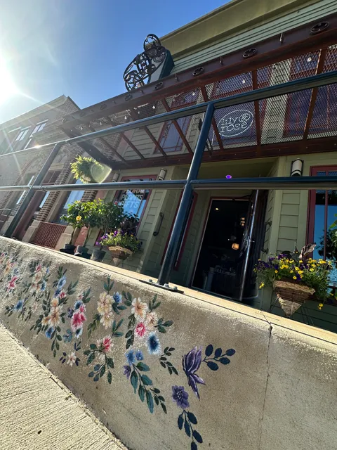 Lily and Rose Floral