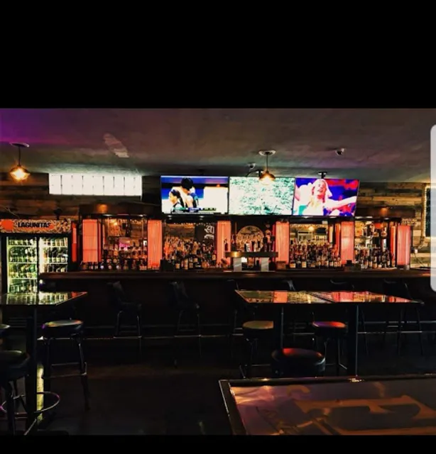 Flights Tap Room and Whiskey Lounge