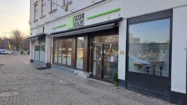 Hakata - Sushi & Ramen