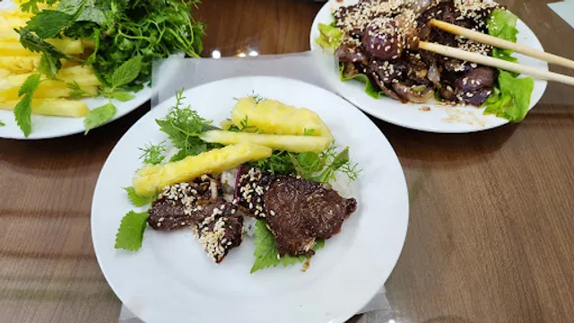 Tuấn Tú Routard Restaurant