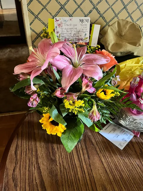 Land of Ah's Florist