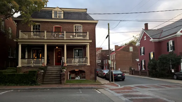 The Inn at Court Square