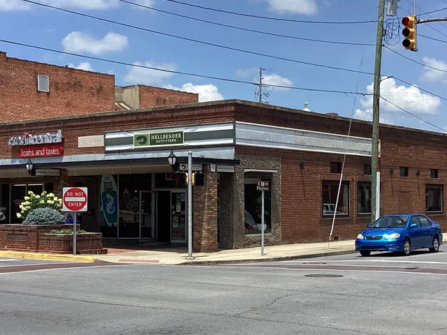 Hellbender Outfitters