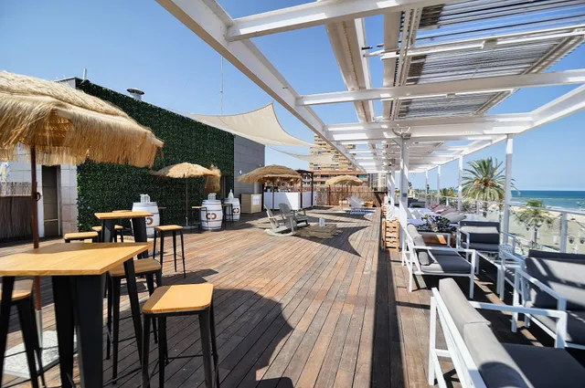 Sweet Meraki Beach Hotel