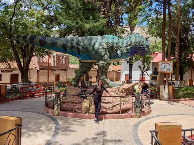 Plaza Principal de Toro Toro