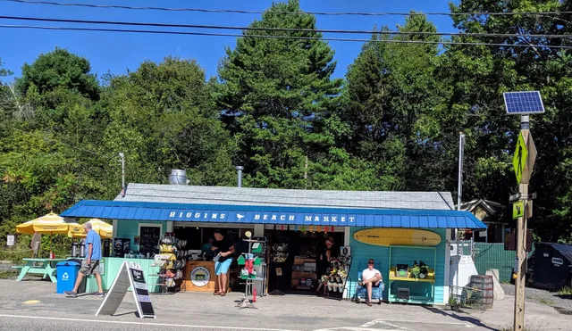 Higgins Beach Market