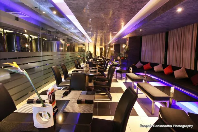 Brew Bistro and Lounge