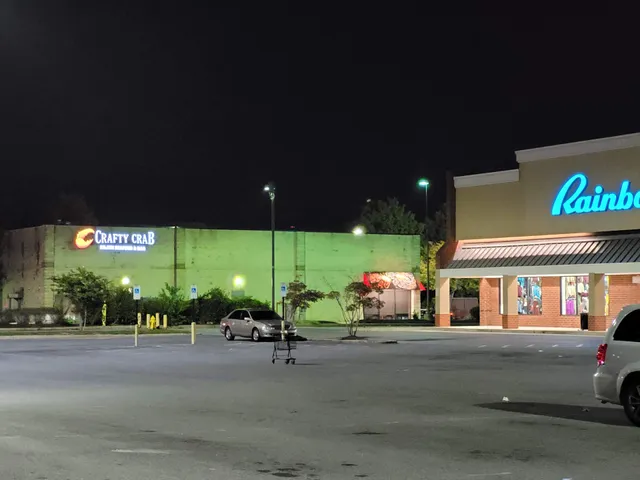 St. Charles Towne Plaza