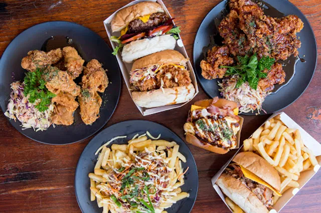 The Little AlleyWay Cafe