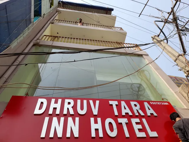 Collection O Hotel Dhruv Tara Inn