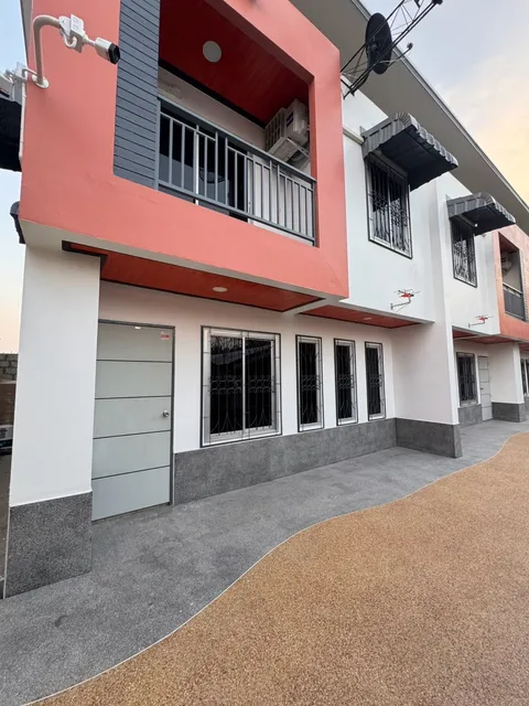 มณีกู๊ดวิวเฮ้าส์