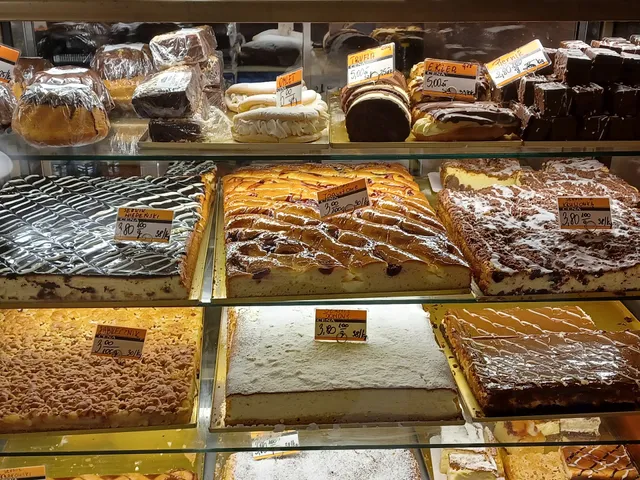 ROGALIK Piekarnia, ciastkarnia