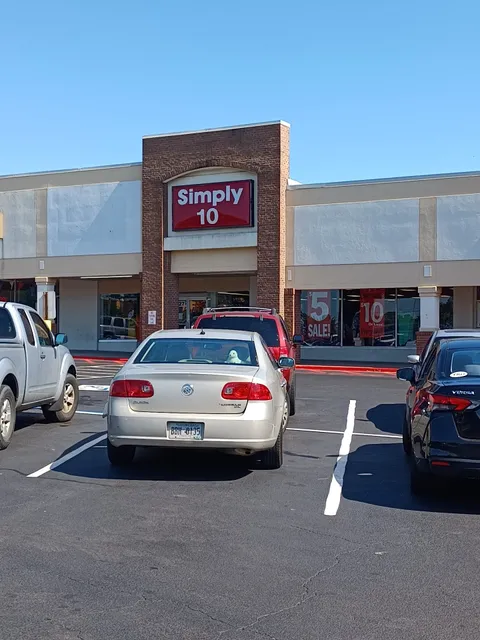 Castle Park Shopping Center