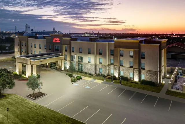 Hampton Inn & Suites Lake Jackson-Clute