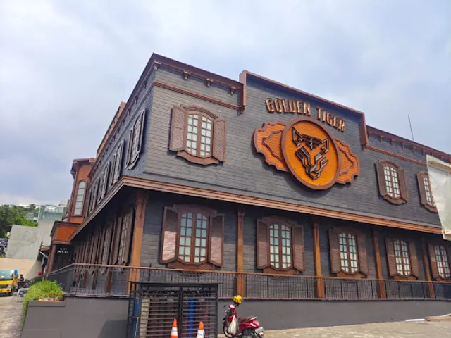 HW Tiger Club Kemang