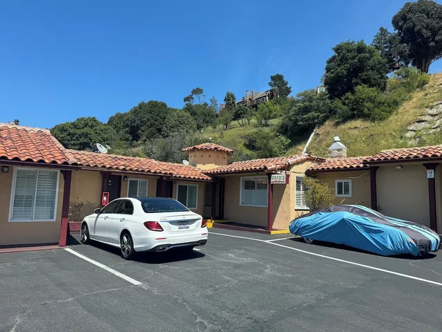 Tamalpais Motel
