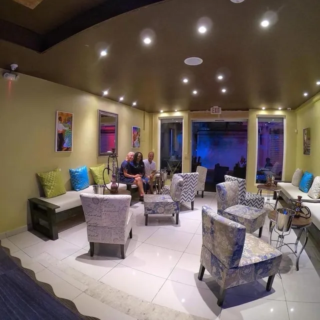 Up & Pop In Gourmet Pop corn Shop