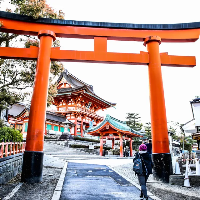 Fushimi-Inari Station