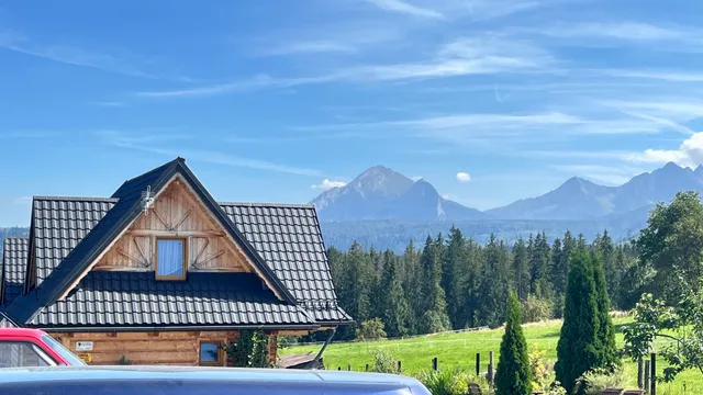 Domek Na Przełęczy wooden house & mountain view