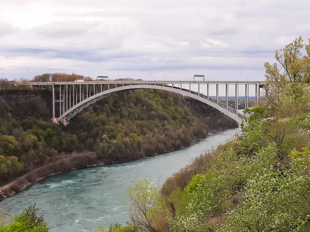 Lewiston-Queenston Bridge
