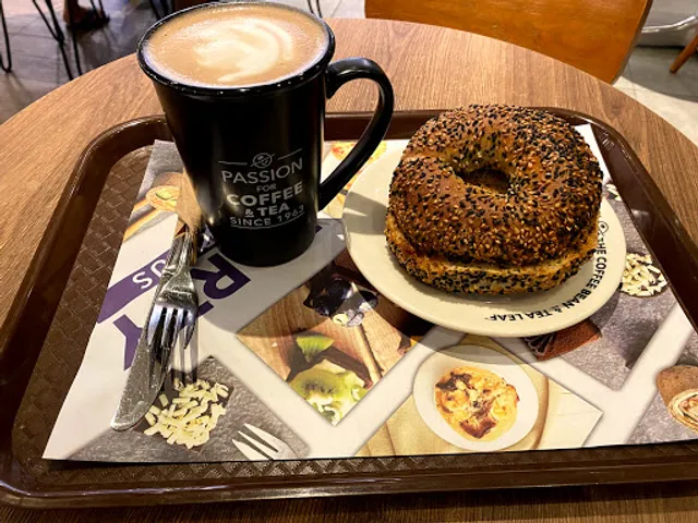 The Coffee Bean & Tea Leaf