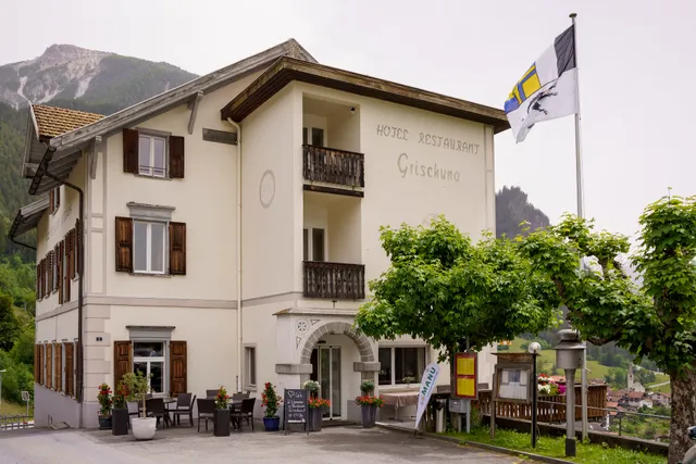 Hotel Grischuna AG