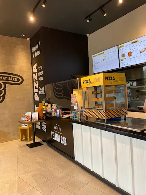 Yellow Cab Pizza Co. (Vista Place)