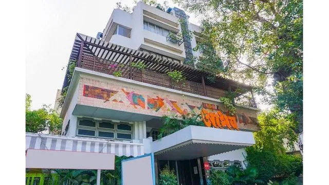 OYO 2161 Hotel Ashray