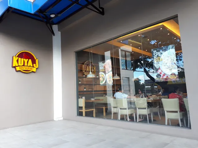 Kuya J - Gems Antipolo