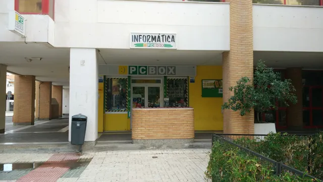 PCBOX Sevilla (Avda. Aeronautics)