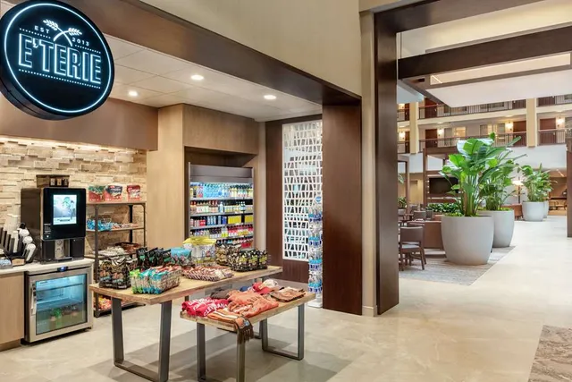 Embassy Suites by Hilton Cleveland Rockside