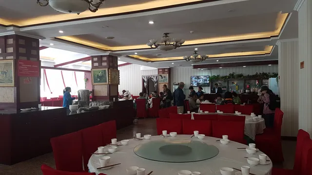 Hualong Restaurant