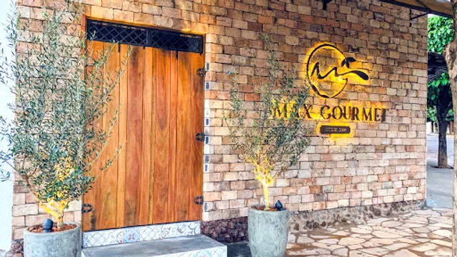MaxGourmet Restaurante Bar Empório .
