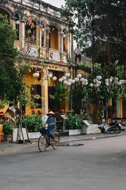 Hanoi Win Hotel & Travel