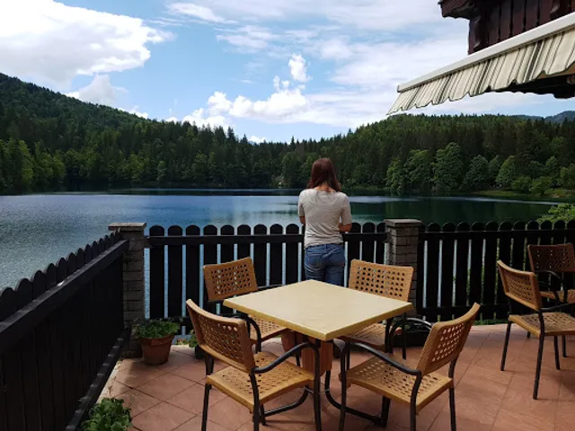 Capanna Edelweiss ristorante bar con camere