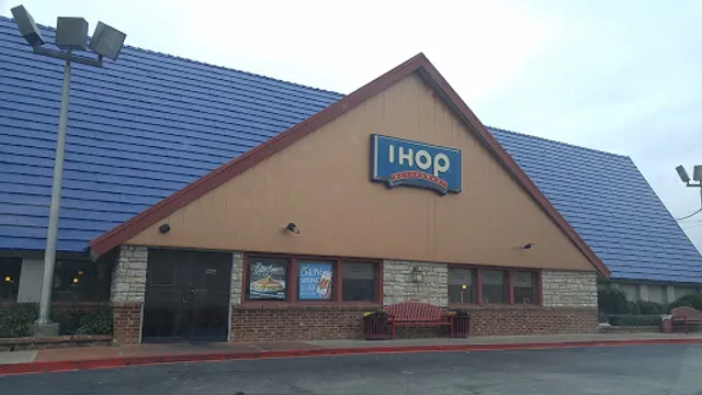IHOP