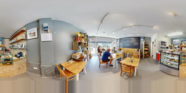 Beth’s kitchen and cakery