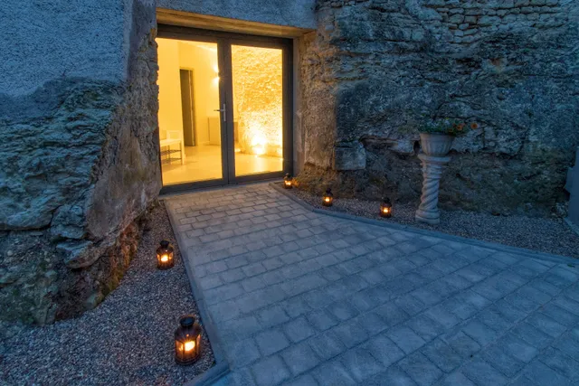 Troglo du Pontcher - Gîte troglodyte