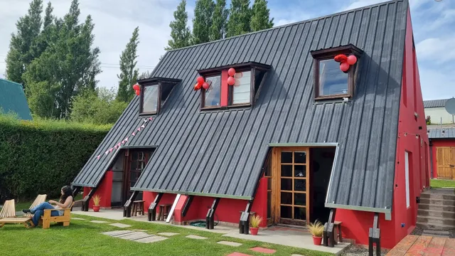 Red House Hostel - Calafate, Patagonia