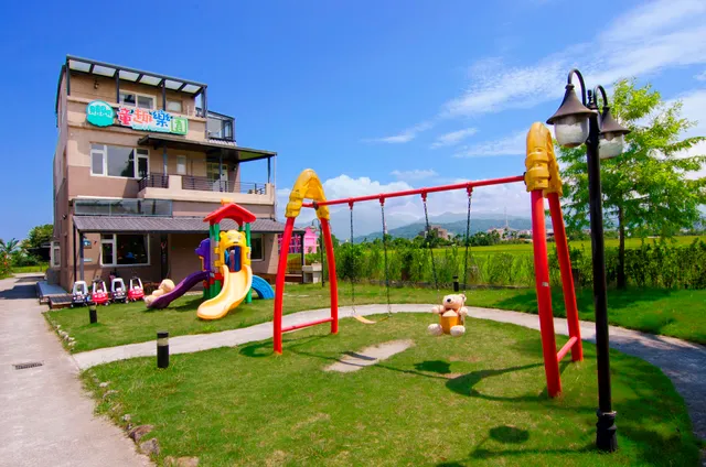 童趣樂園溜滑梯親子民宿