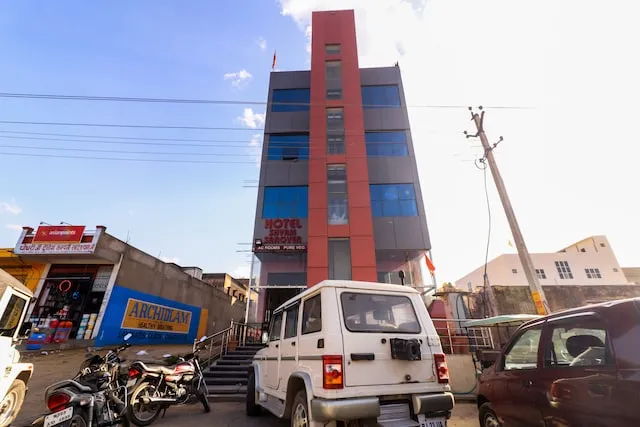 OYO 29914 Hotel Shyam Sarover