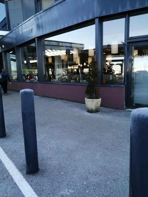 Crescendo Restaurant